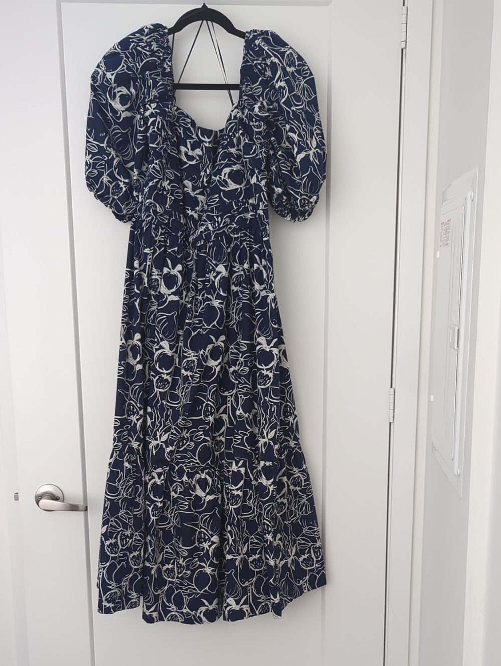 Abercrombie & Fitch Navy & White Printed Maxi Dress With Pockets